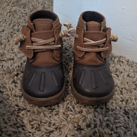 baby duck boots sperry